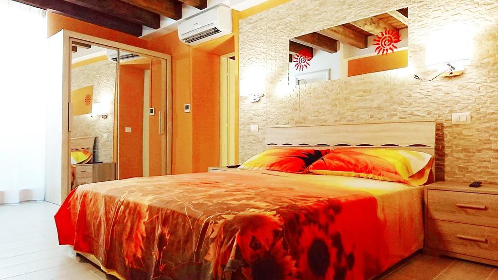 Aretusa Apartments Syracuse ภายนอก รูปภาพ